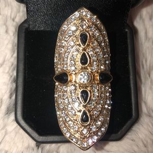 🟥MACY’S🟥 GOLD COSTUME COCKTAIL RING